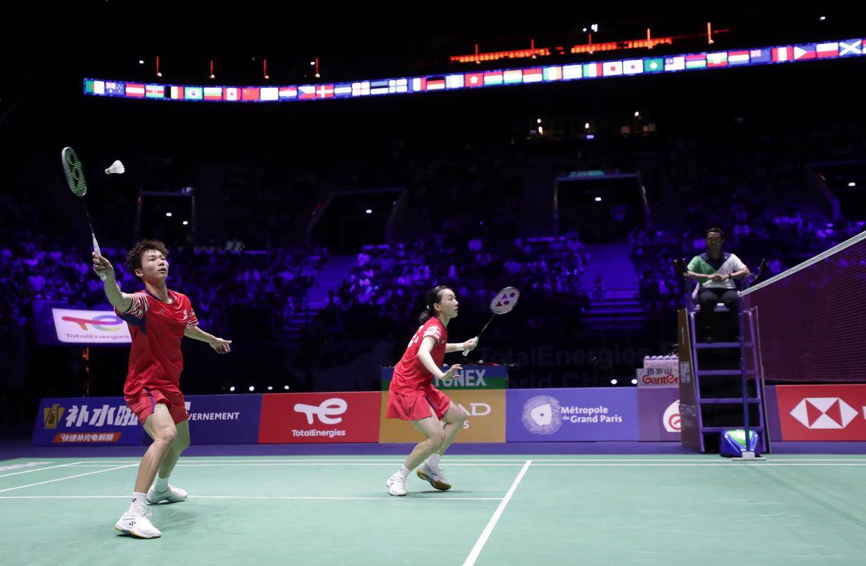 他们多次利 他们多次利