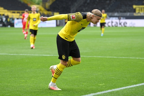 监管机构与 监管机构与